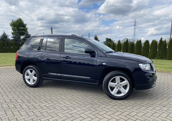 Jeep Compass cena 42900 przebieg: 163000, rok produkcji 2011 z Kutno małe 781